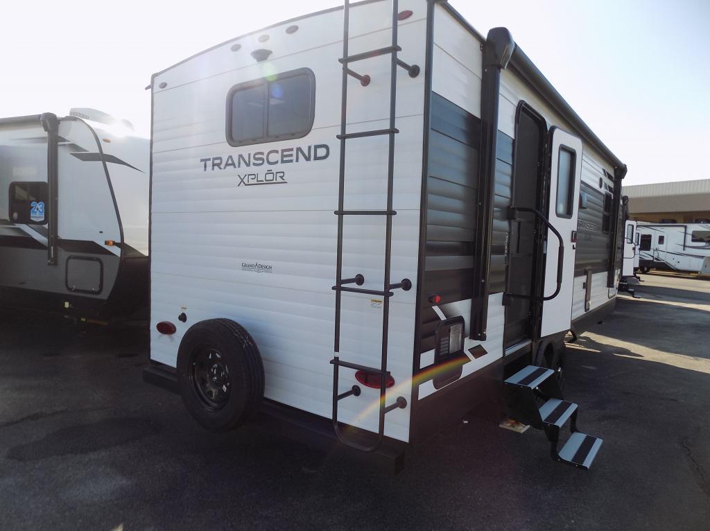 2022 Grand Design Transcend Xplor 221RB Travel Trailer