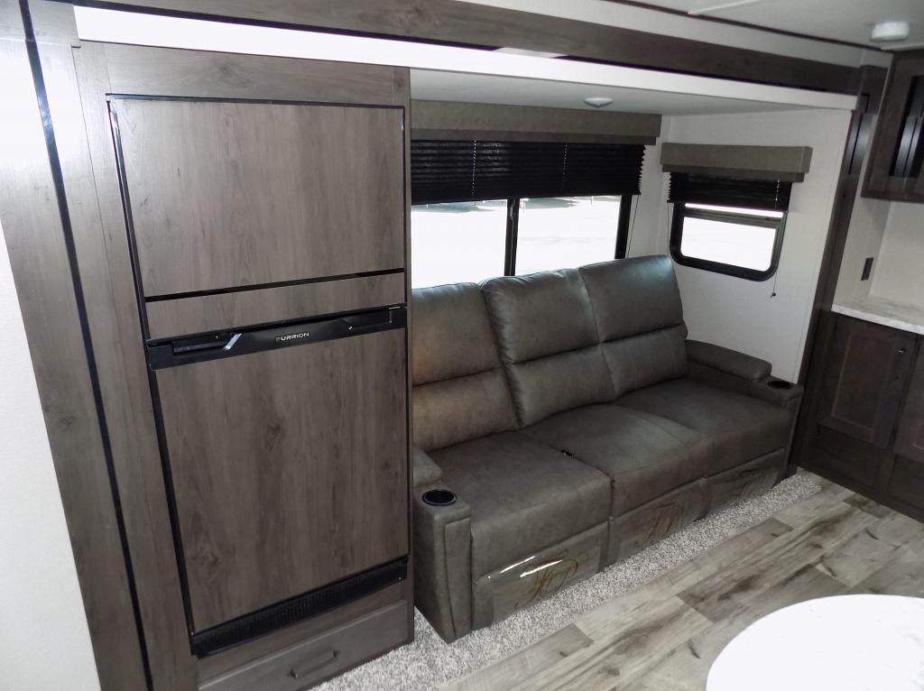 2023 Grand Design Transcend Xplor 315BH Travel Trailer